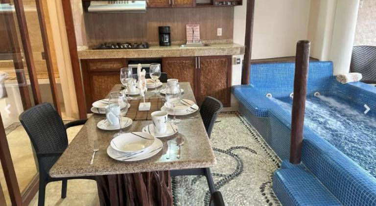 Charming serviced apartment with jacuzzi & pool | Next to the beach | Dogs allowed — photo 5