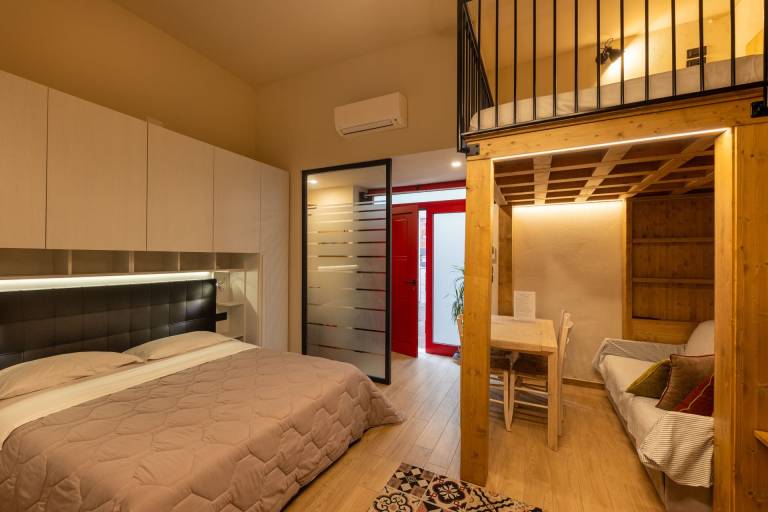 Holiday apartment with patio — photo 2