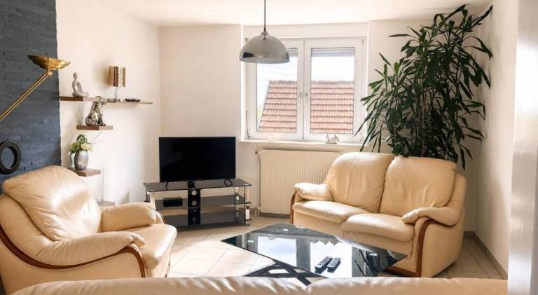 230 m&sup2; Ferienhaus