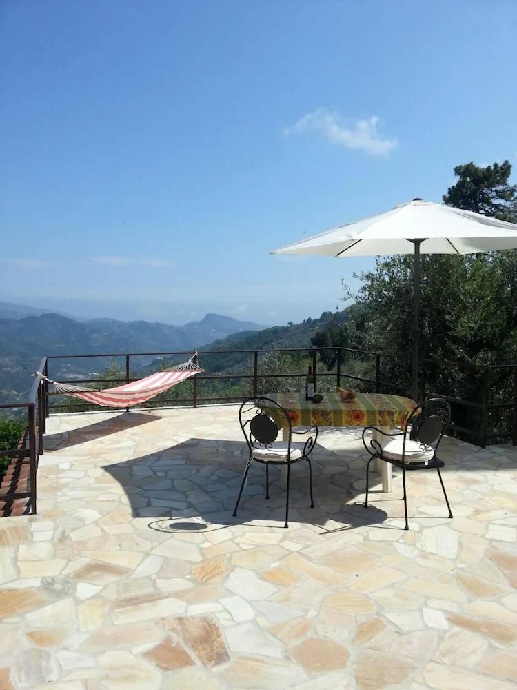House  Dolceacqua