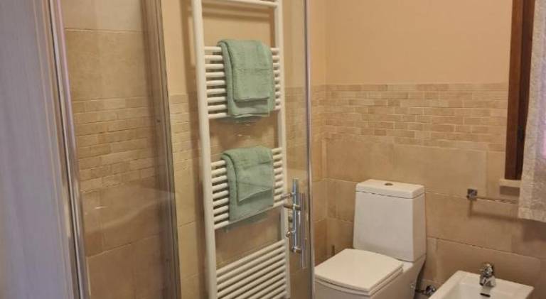 Apartment with pool — photo 2