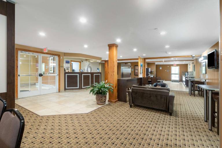 Studio 6 Suites Breaux Bridge, LA — photo 2