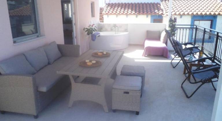 Wonderful apartment with jacuzzi & patio | Close to the beach | Pets are welcome — photo 4