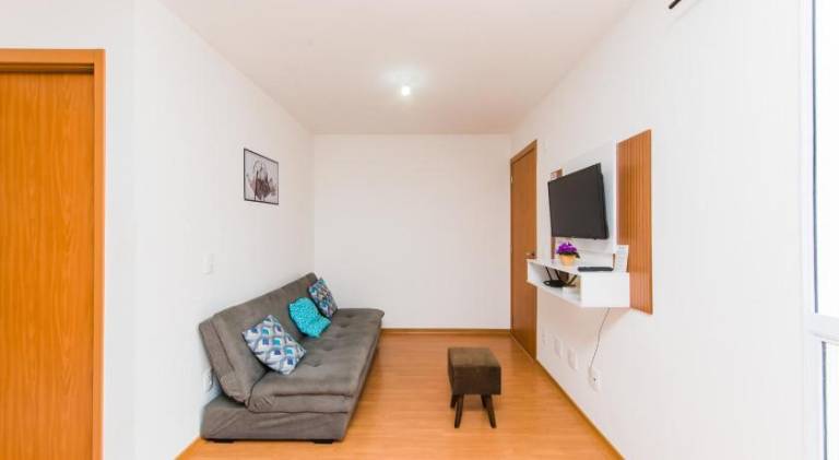 Serviced apartment with pool & garden in Palhoça