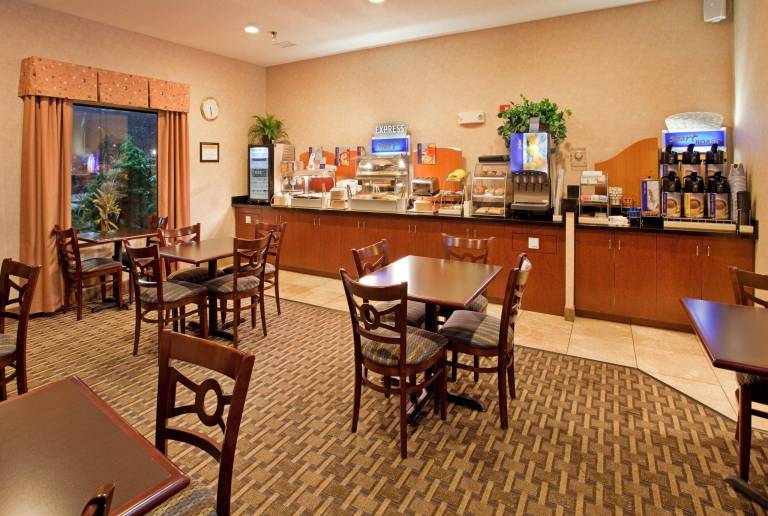 Holiday Inn Express Kansas City Liberty Missouri By IHG — photo 3