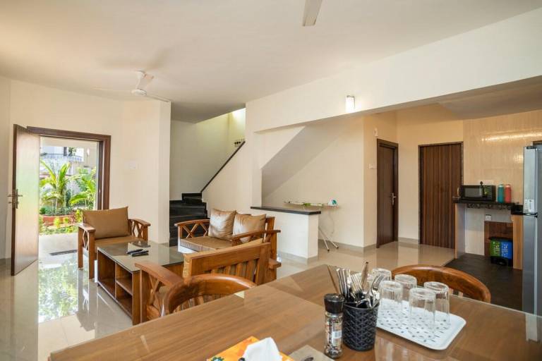 Villa with BBQ & pool | Perfect for remote work | Pets allowed — photo 4