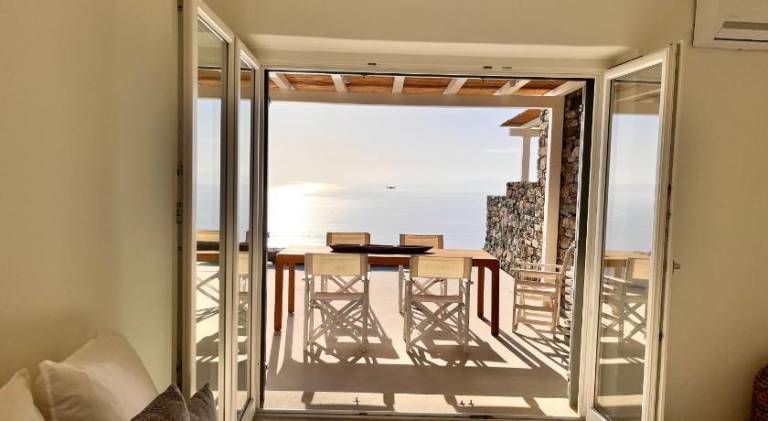 Lovely vacation home with terrace & yard | Good for workation | Dogs allowed — photo 2