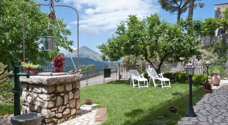 Apartment with grill, terrace & garden | Good for workation | Pets allowed — photo 3