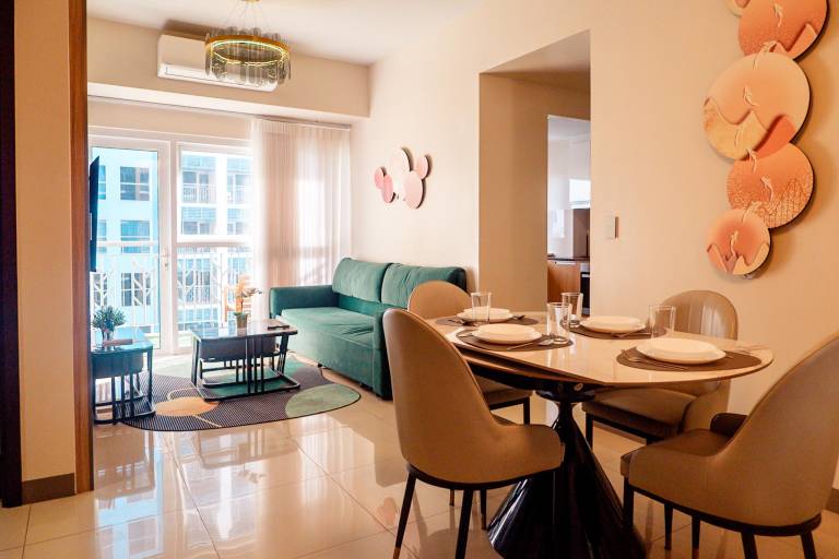 House with pool | Good for workation | Pet-friendly in Pasay