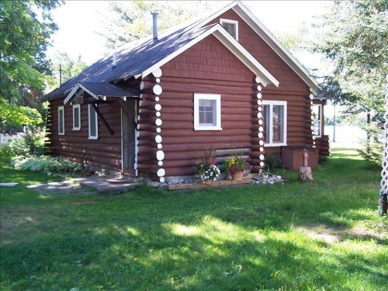House  Petoskey