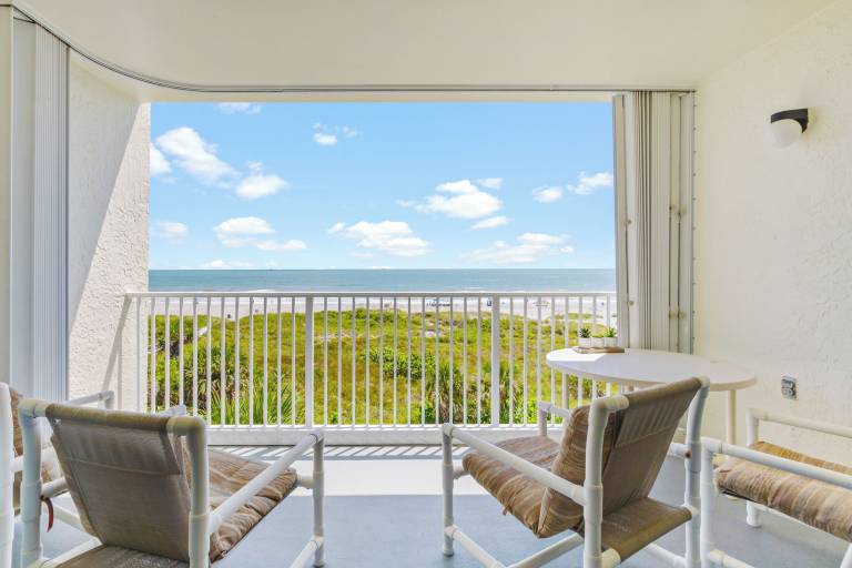 Condo  Cape Canaveral
