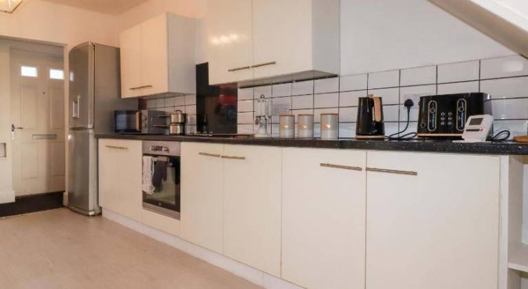 House with 3 rooms for 5 persons — photo 4