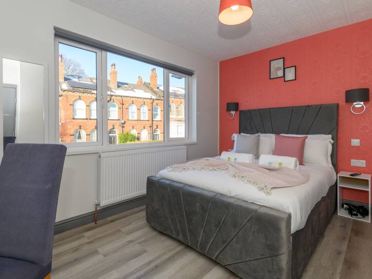 Apartment  Wakefield
