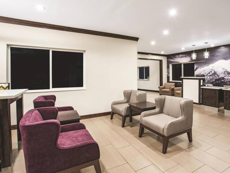 La Quinta Inn by Wyndham Olympia - Lacey — photo 5