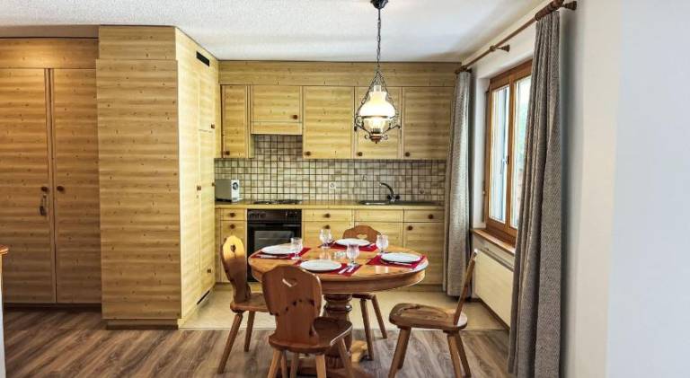 Holiday apartment with pool — photo 3