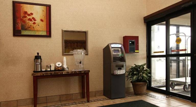 New Victorian Inn - Sioux City — photo 5