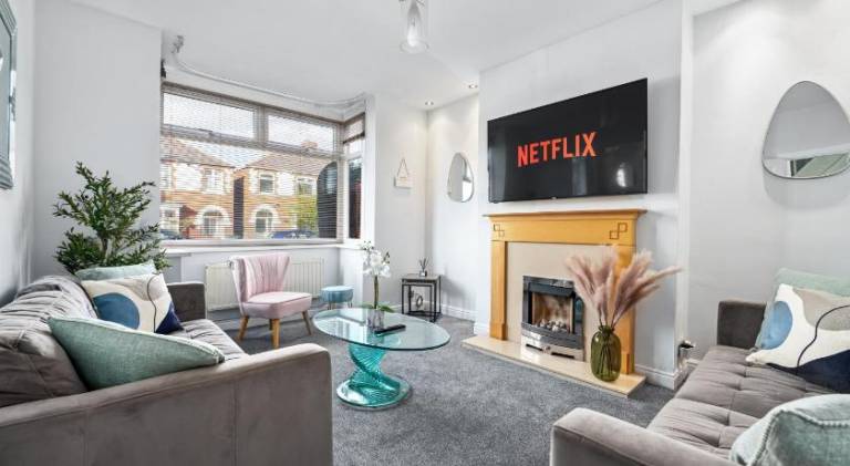 Vacation home | Pets allowed in Doncaster