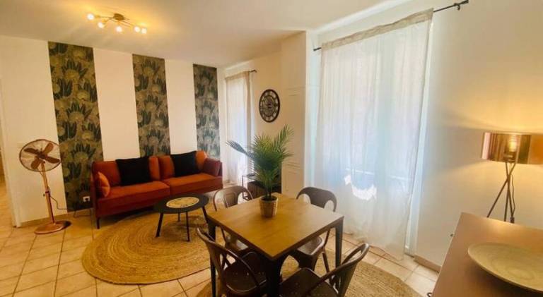 Apartment with 2 rooms for 4 persons — photo 2