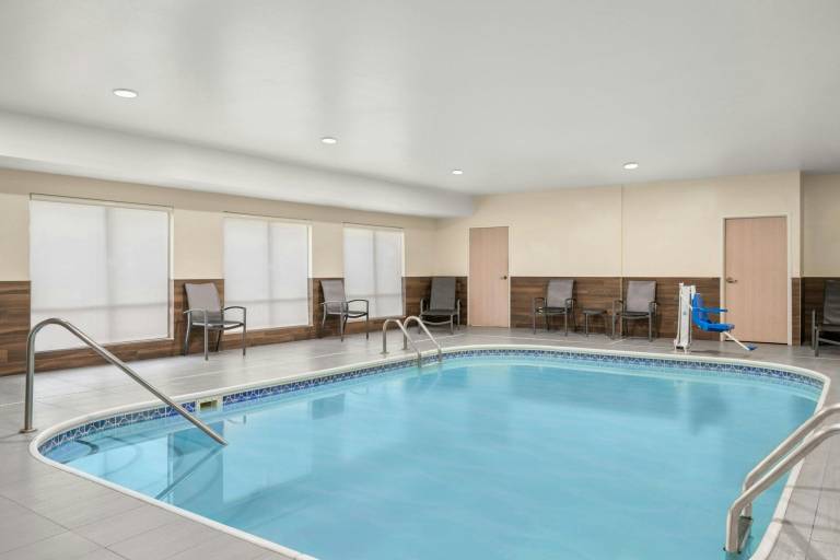 Fairfield by Marriott Inn & Suites Mt. Pleasant — photo 4