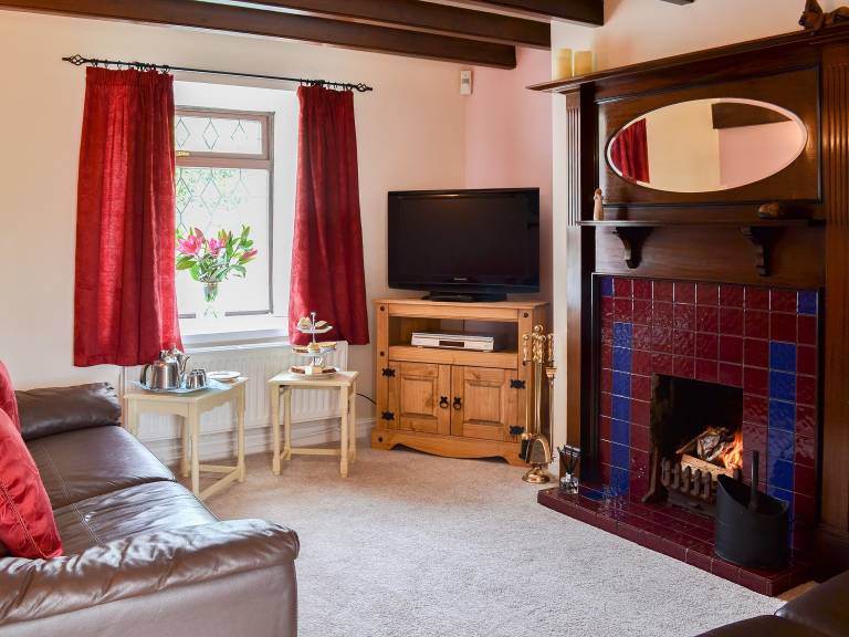 Cottage with BBQ & yard in Bridlington