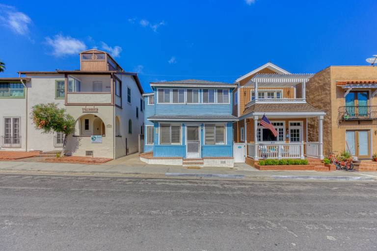 House Avalon
