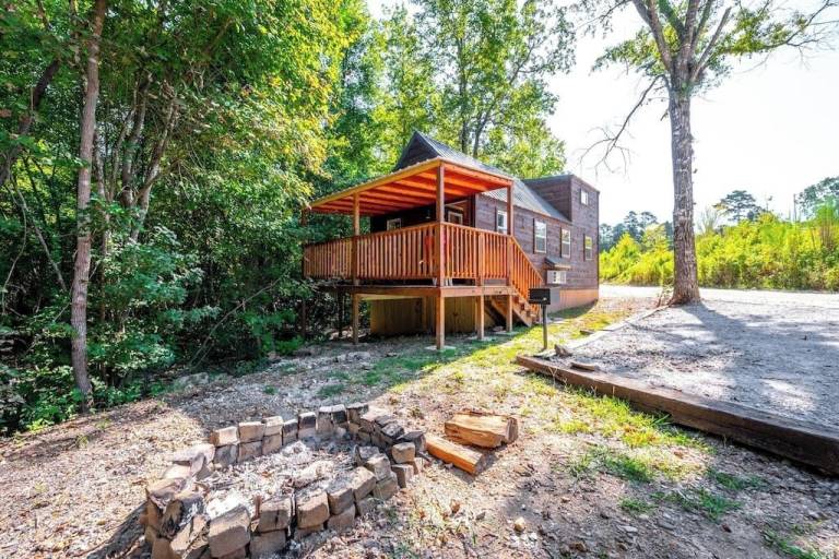Cabin Broken Bow