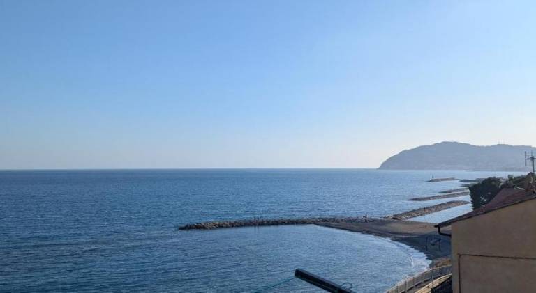 Rental apartment with 2 rooms for 5 persons in Diano Marina