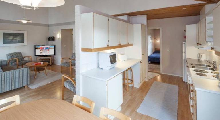 Rental apartment with sauna, terrace & hot tub — photo 3
