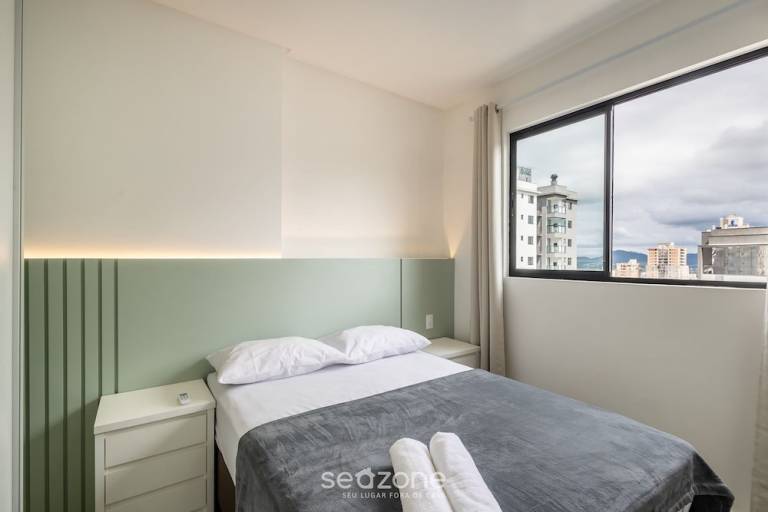 Apartamento Meia Praia
