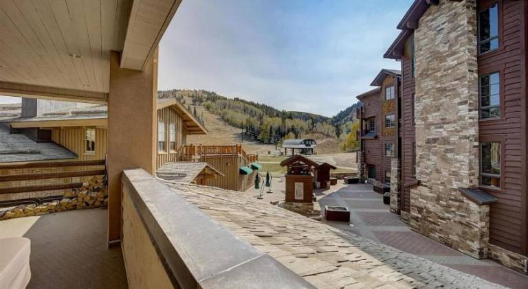 Mont Cervin 22 by AvantStay Luxury Ski in Ski out home in Park City — photo 4