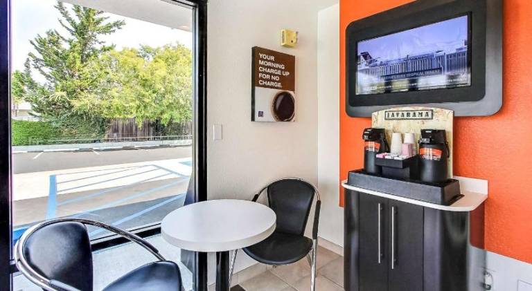Motel 6 Sunnyvale, CA - South — photo 4