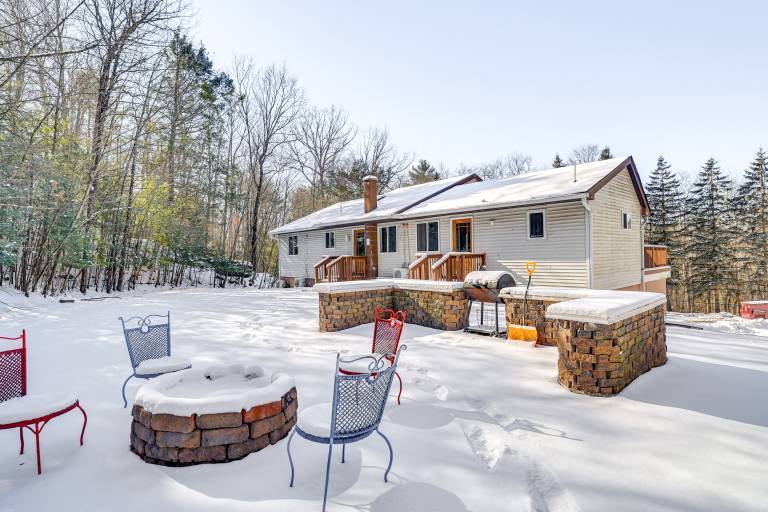 House  Oregon Township