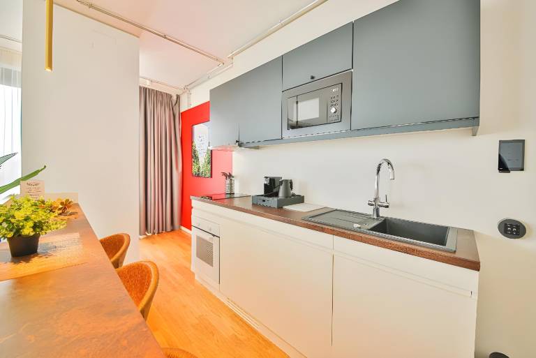 Serviced apartment for 10 persons — photo 5