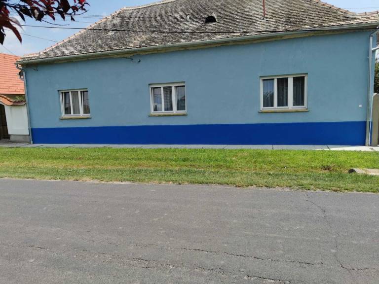 House Csátalja