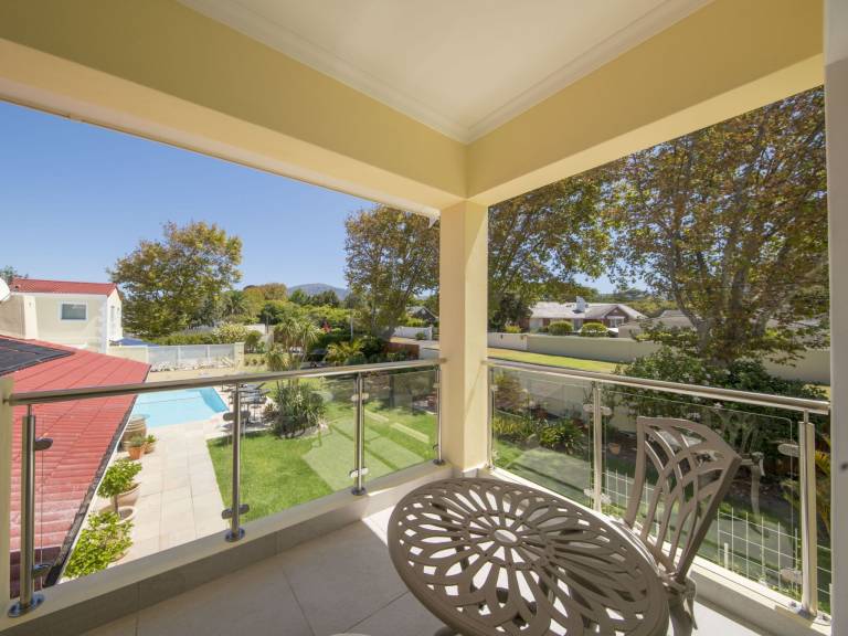 Wundersch&ouml;ne Wohnung mit beheiztem Pool