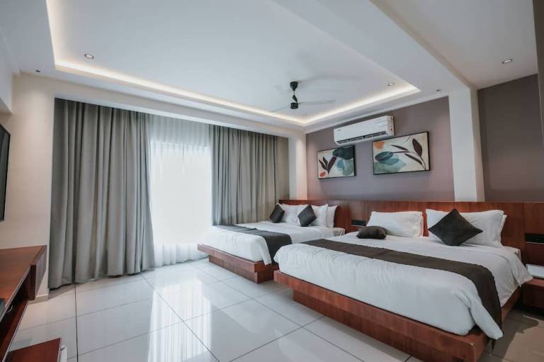 Fortview Suites