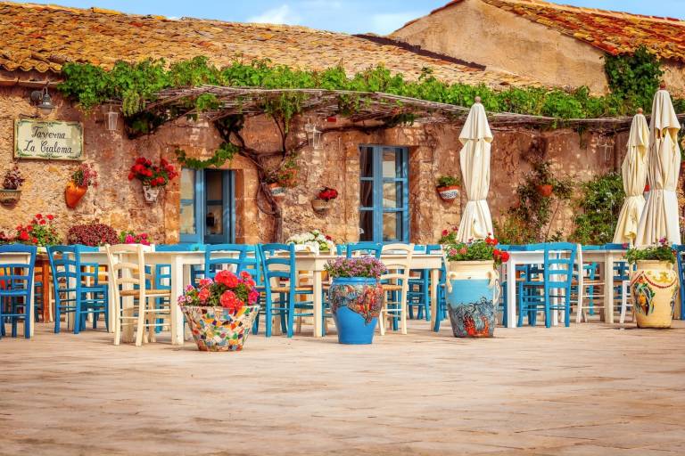 Charming House in Santa Maria del Focallo with Enclosed Garden in Ragusa