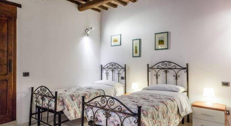 Holiday apartment with 1 room for 2 persons in Foligno