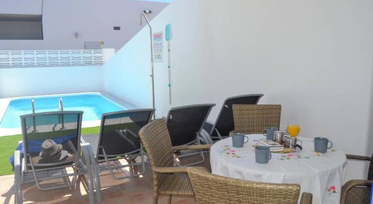 Fully equipped charming house with terrace, private pool & barbeque | Pet-friendly — photo 5