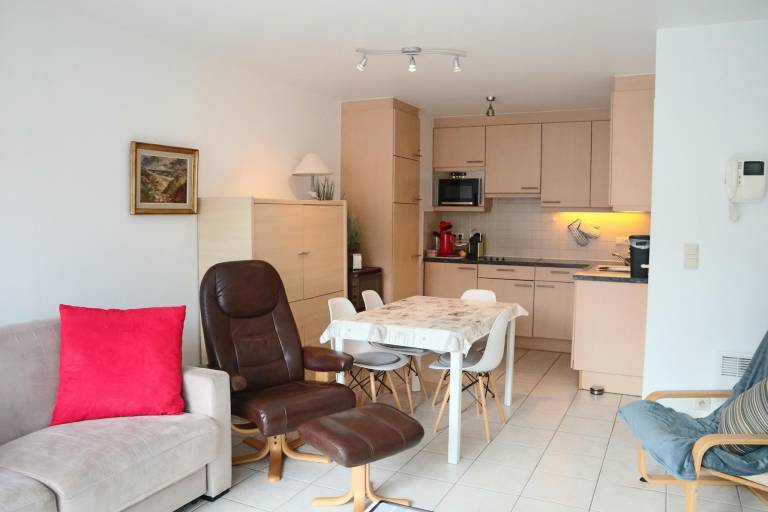 Holiday apartment with terrace | Close to the beach | Pet-friendly — photo 3