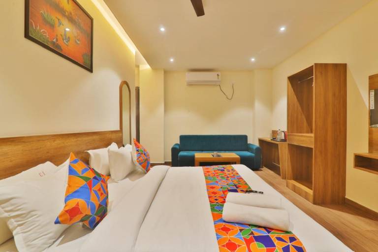 Hotel City Inn Near Gorakhnath Temple
