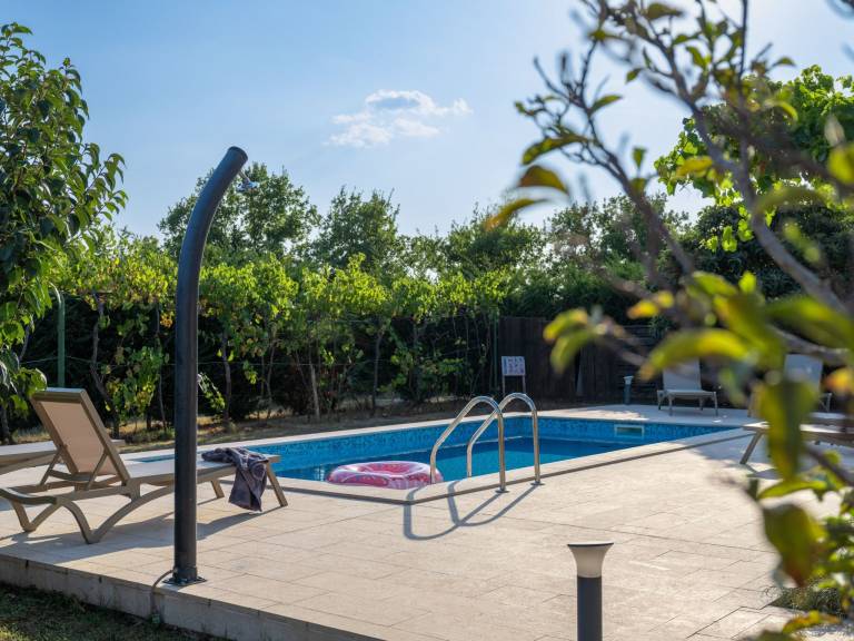 Attraktive Wohnung mit privatem Pool — photo 3