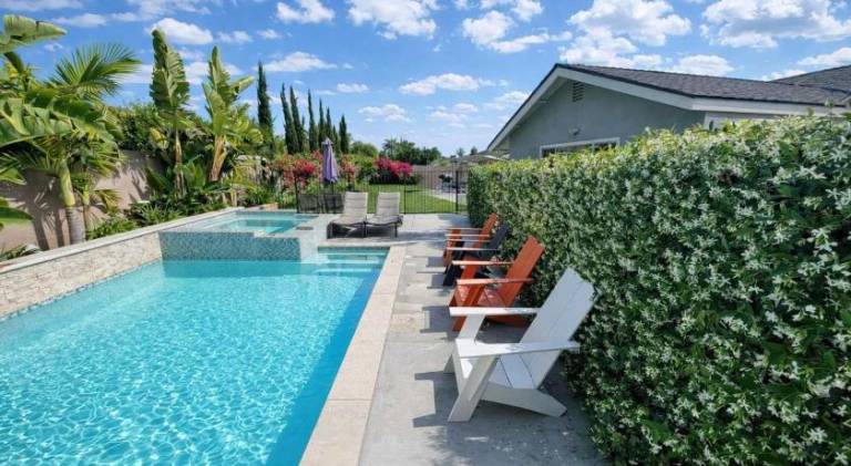 Fully equipped lovely vacation home with private pool, garden & jacuzzi | Perfect for remote work | Dogs allowed — photo 4