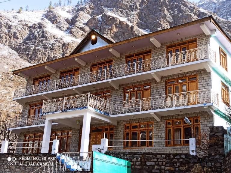 The Lake View Resort in Sangla
