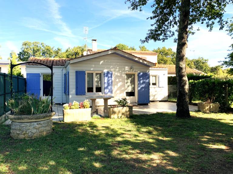 Fully equipped vacation home with garden & terrace | Garden view | Pets are welcome — photo 3