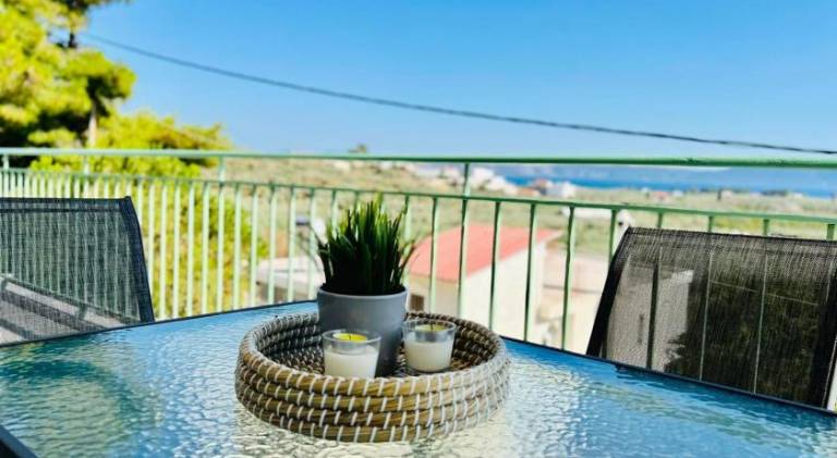 Διαμέρισμα Akti Idras