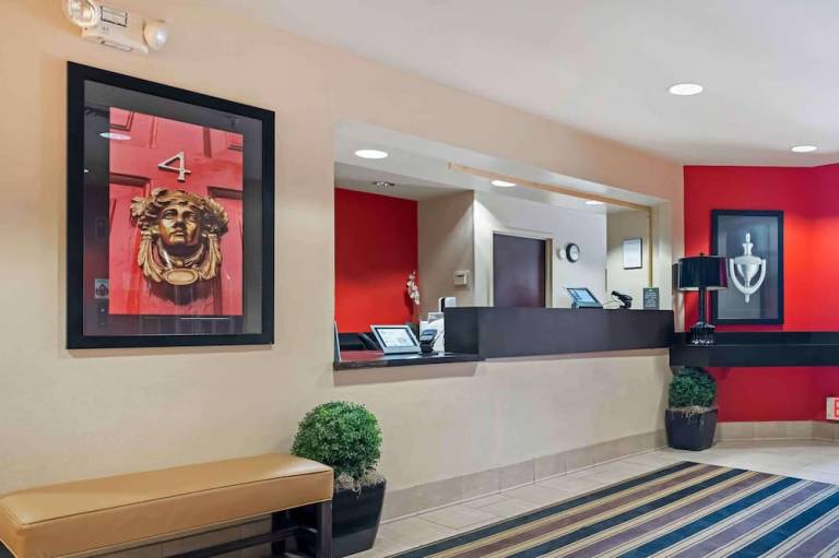 Extended Stay America Select Suites Chicago Hanover Park