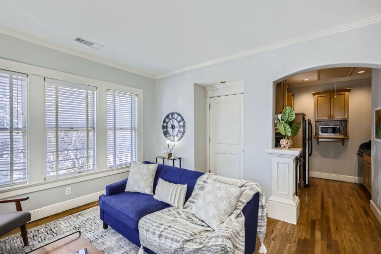 Condo Oak Lawn