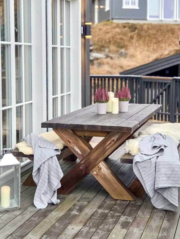 Vacation home with patio — photo 3