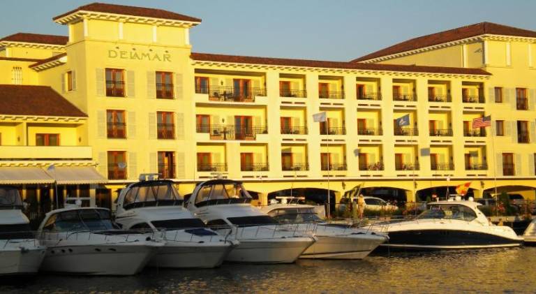 Delamar Greenwich Harbor in Fairfield, CT